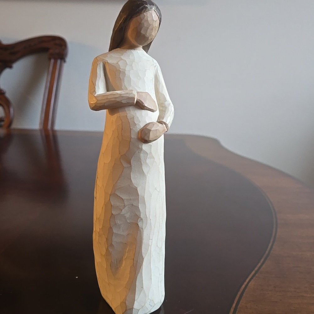 Willow Tree Susan Lordi 2002  'Cherish' Figurine